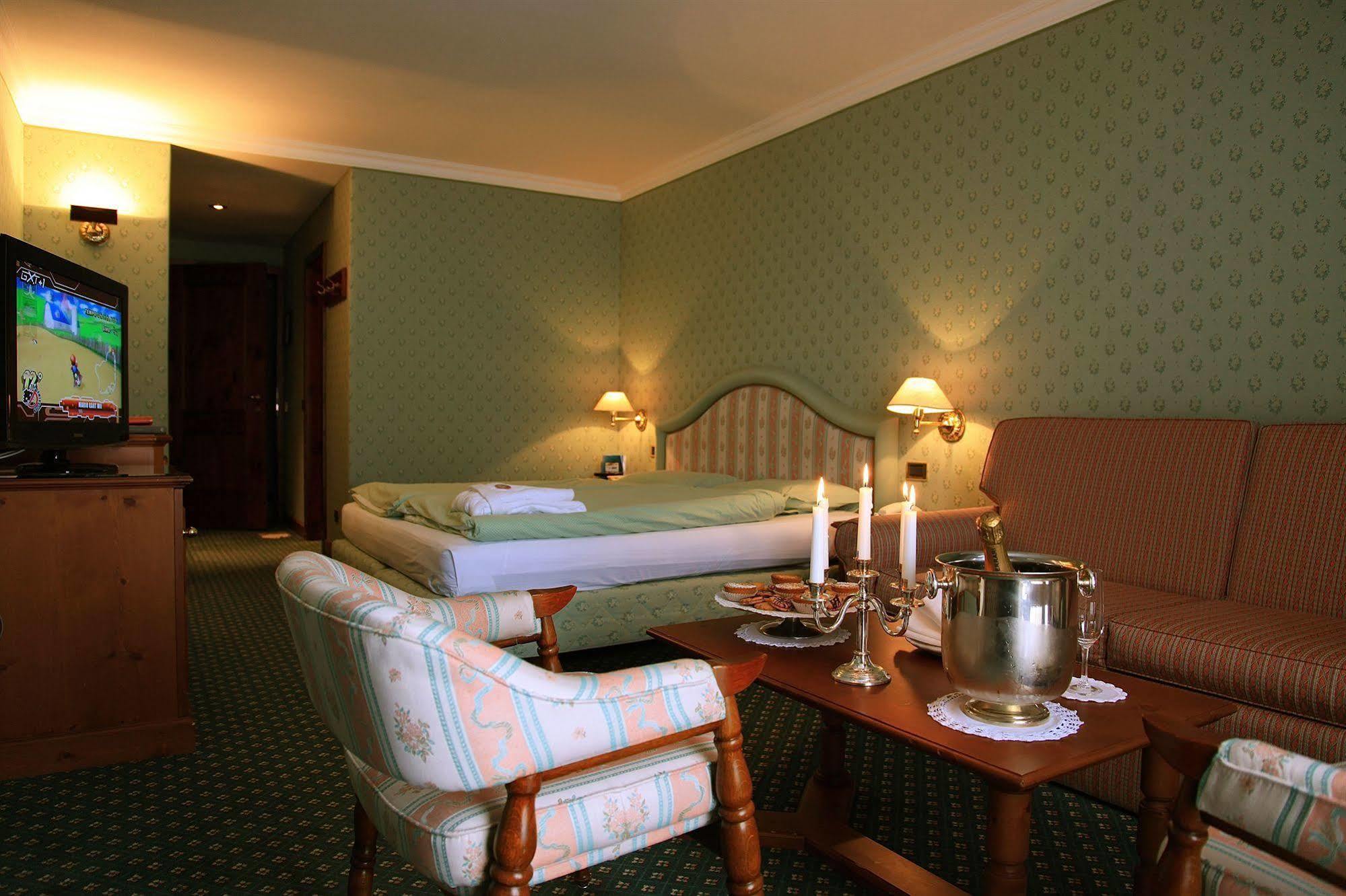 Hotel Sochers Club Σέλβα ντι Βαλ Γκαρντένα Εξωτερικό φωτογραφία
